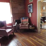 The Tillie Pierce House Inn